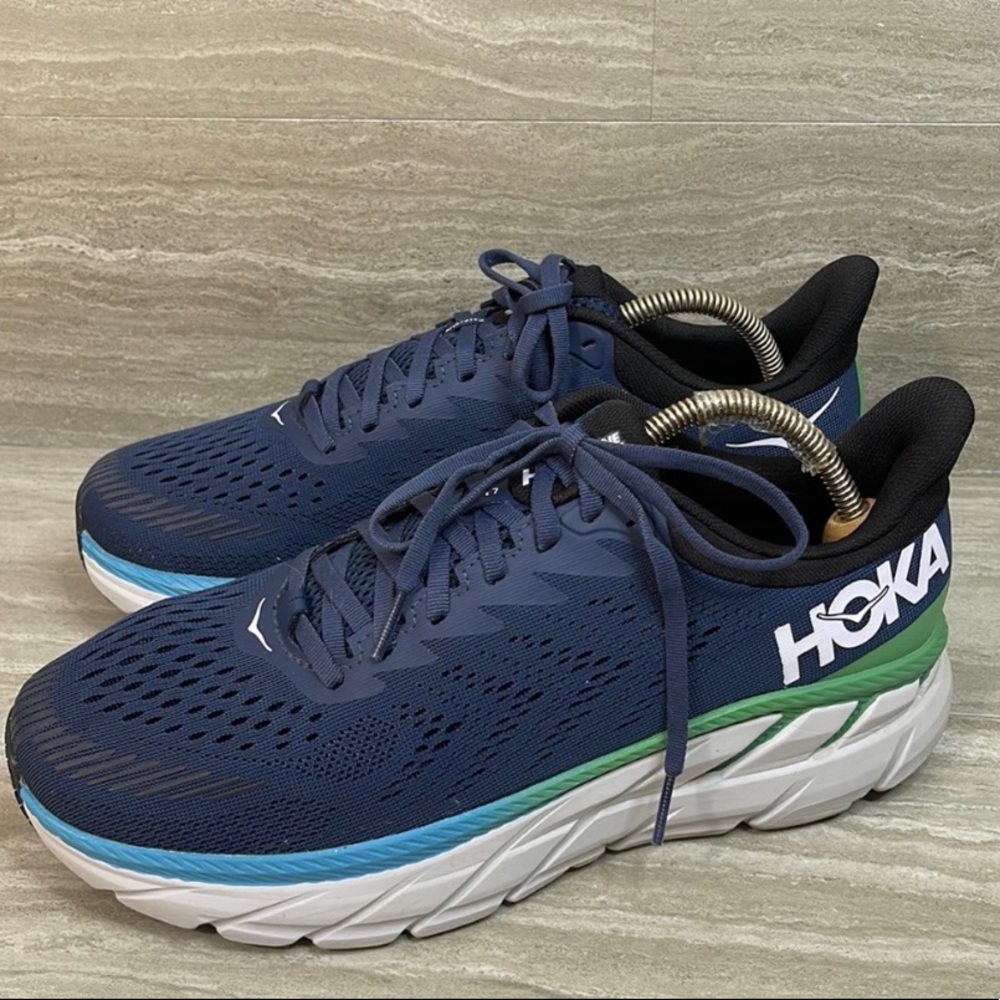 Hoka One One Clifton 7
